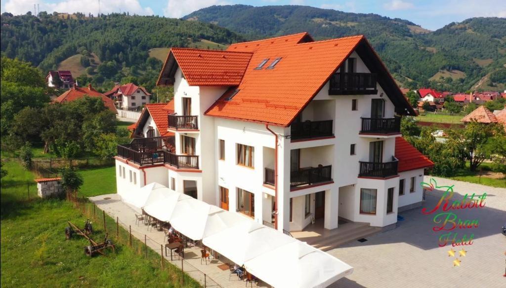 Hotel Rabbit Bran Moieciu de Jos Luaran gambar