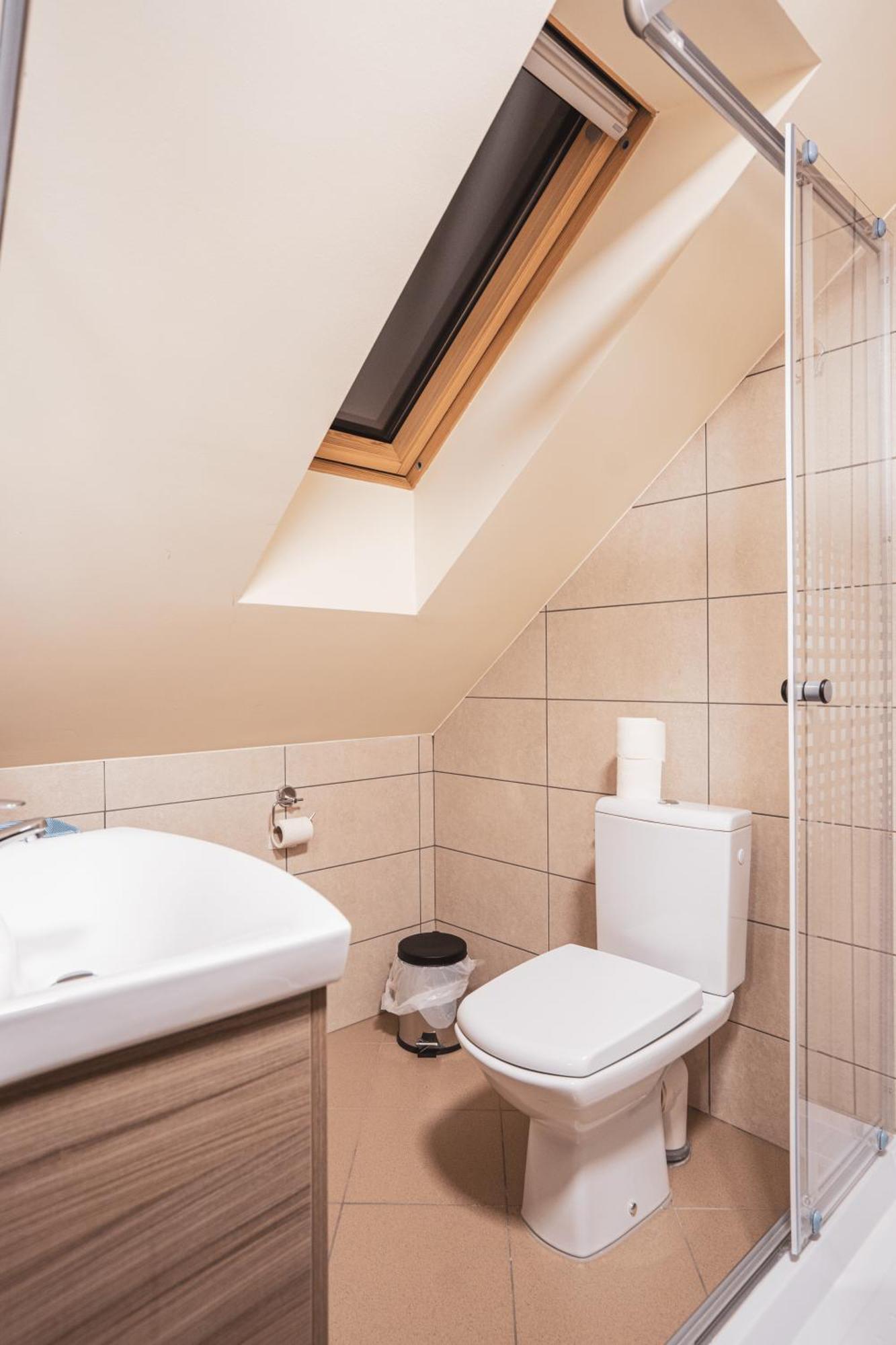 Hotel Rabbit Bran Moieciu de Jos Luaran gambar