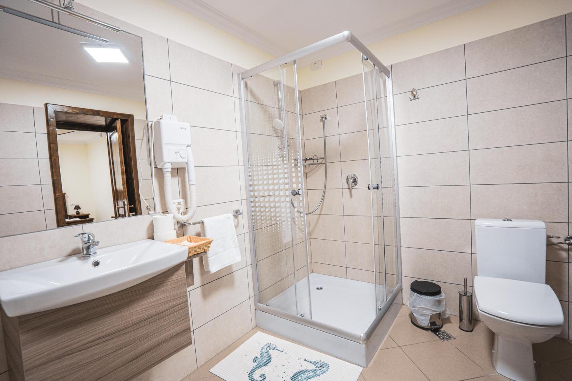 Hotel Rabbit Bran Moieciu de Jos Luaran gambar