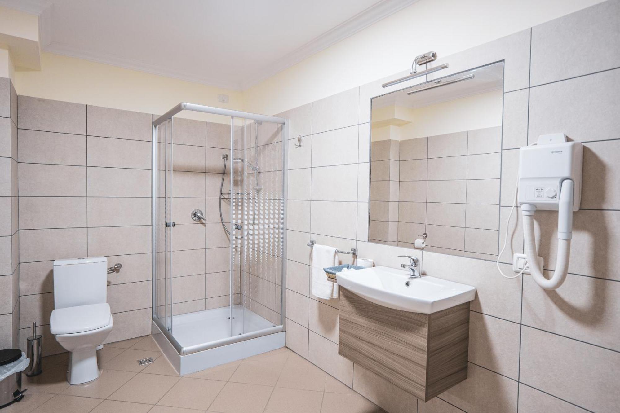 Hotel Rabbit Bran Moieciu de Jos Luaran gambar