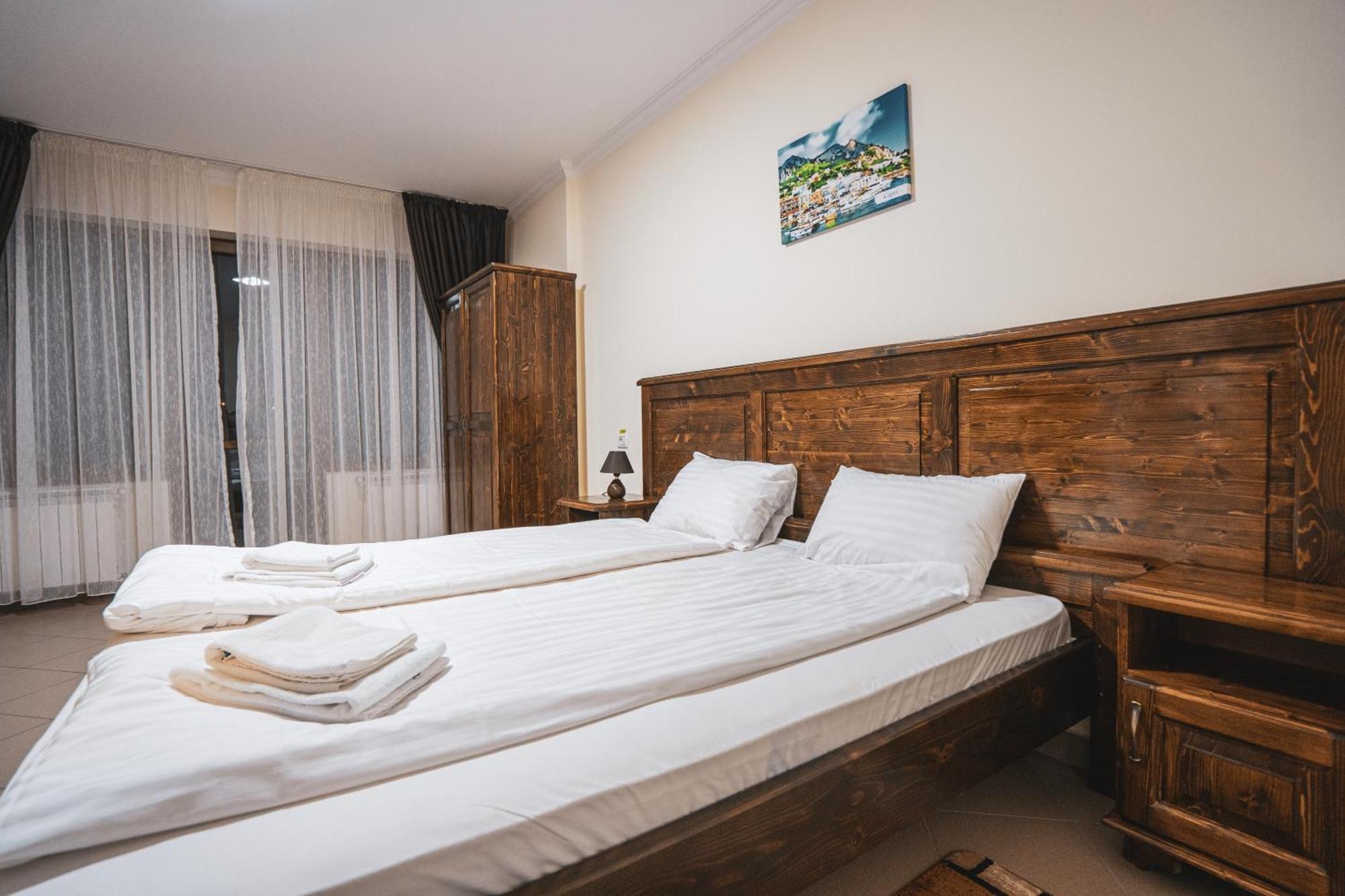 Hotel Rabbit Bran Moieciu de Jos Luaran gambar